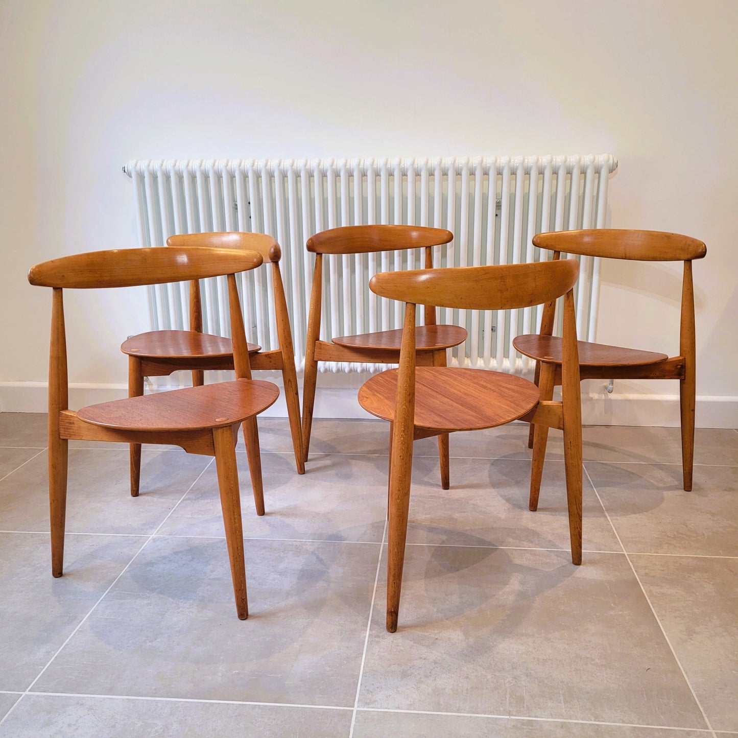 Hans J Wegner 'Heart' Dining Chairs FH4103 by Fritz Hansen Denmark, 1960s set of 5