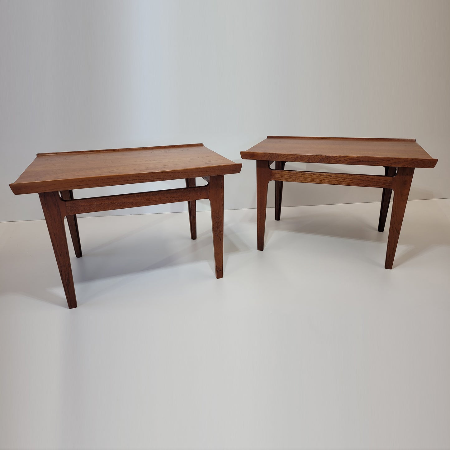 Finn Juhl model 535 Side Table pair in teak