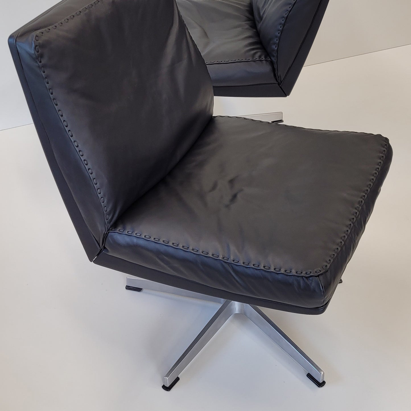 De Sede DS35 Executive Chair pair