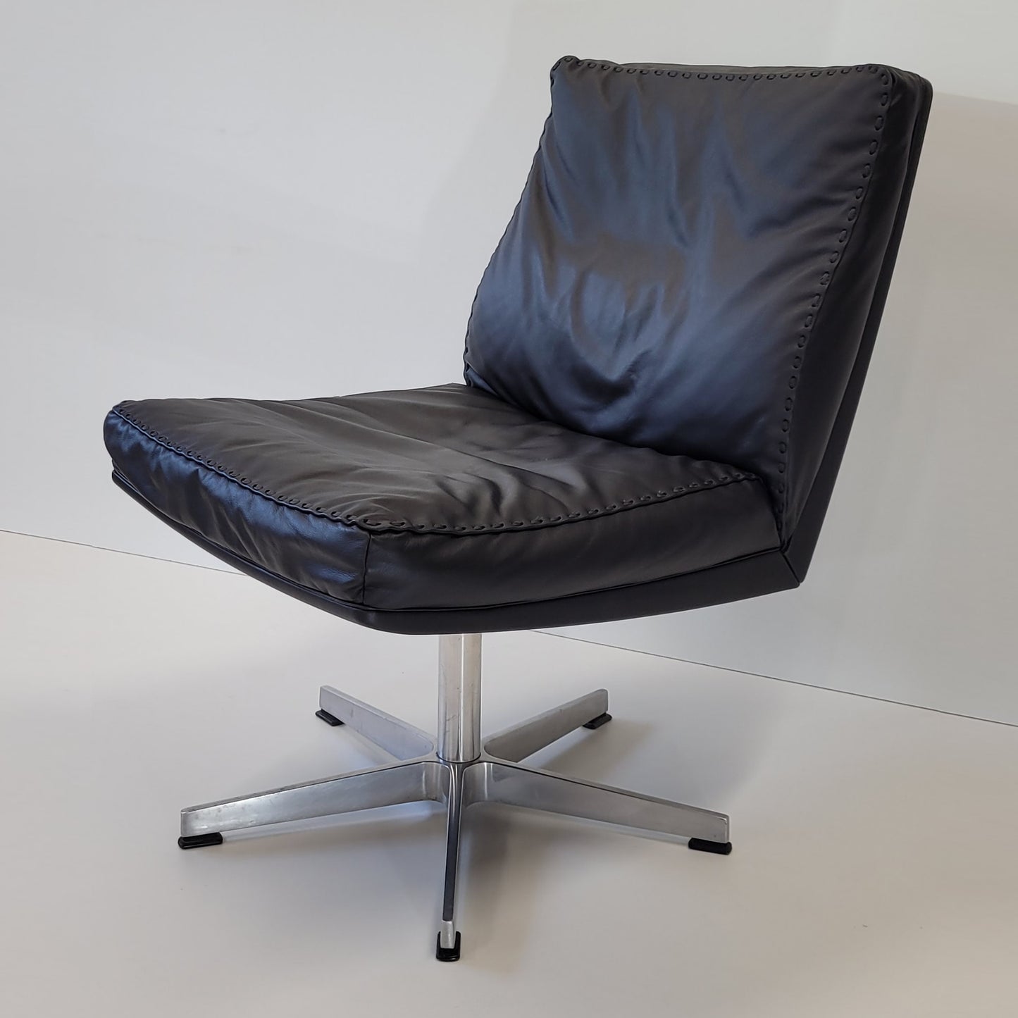 De Sede DS35 Executive Chair pair