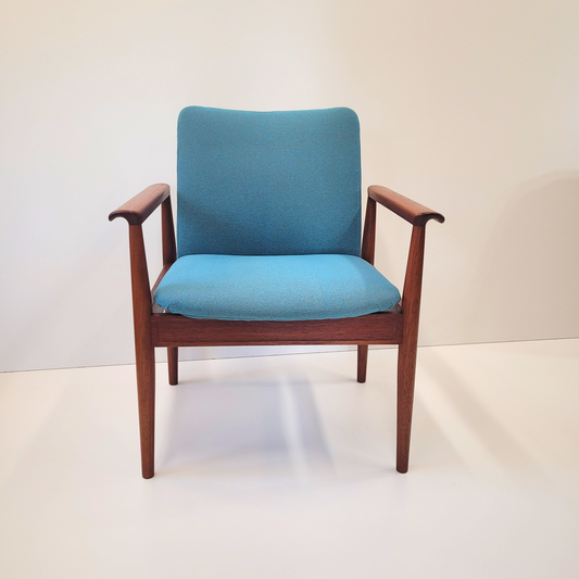 Finn Juhl Diplomat Chair