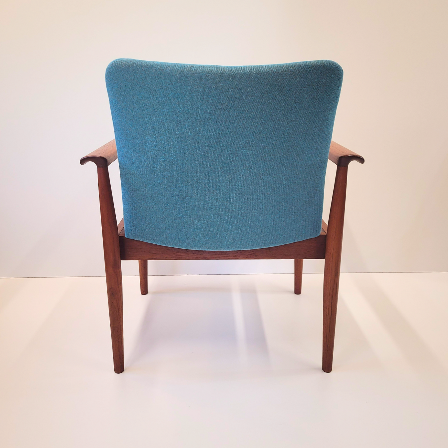 Finn Juhl Diplomat Chair