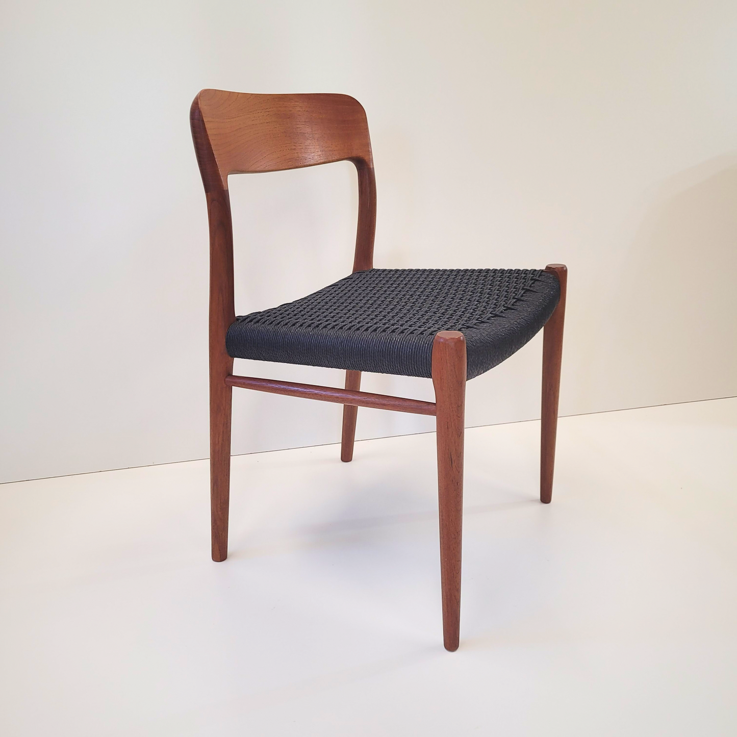 Niels Otto Møller #75 dining chair black paper cord seat