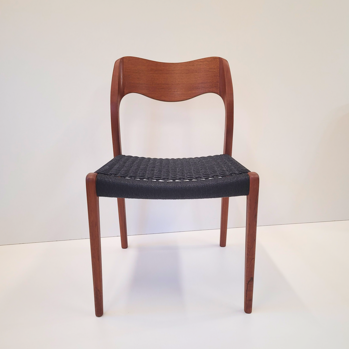 Niels Otto Møller #71 chair black paper cord seat