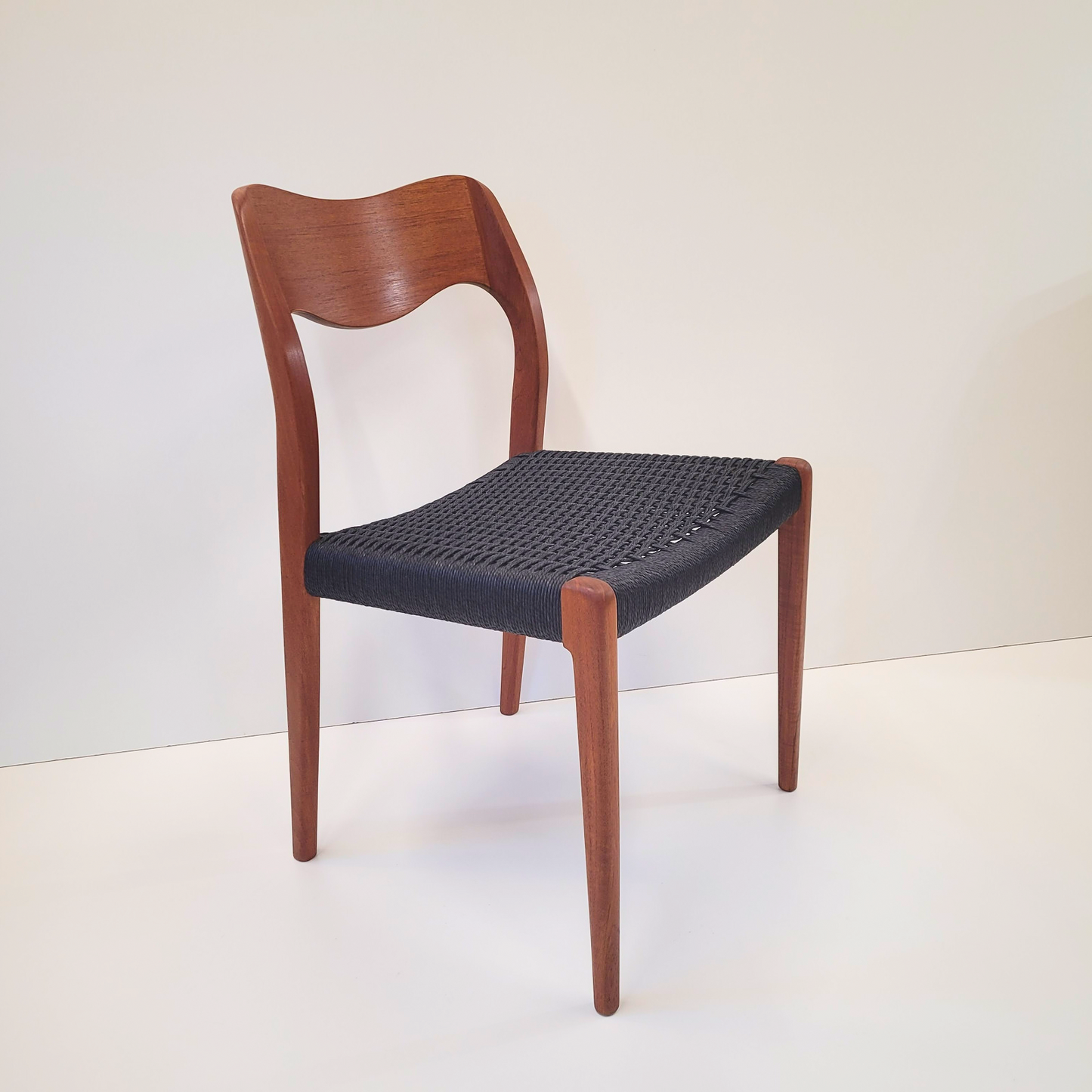 Niels Otto Møller #71 chair black paper cord seat